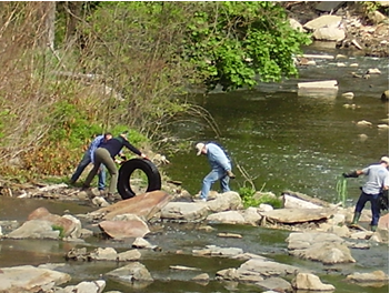 pulling-tires-out-of-the-cuyahoga