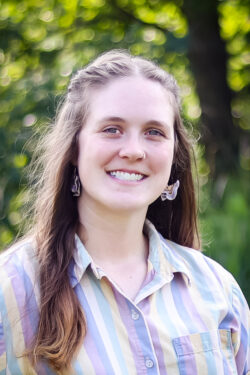 EnviroScience Macroinvertebrate Taxonomist Abbie Clasgens